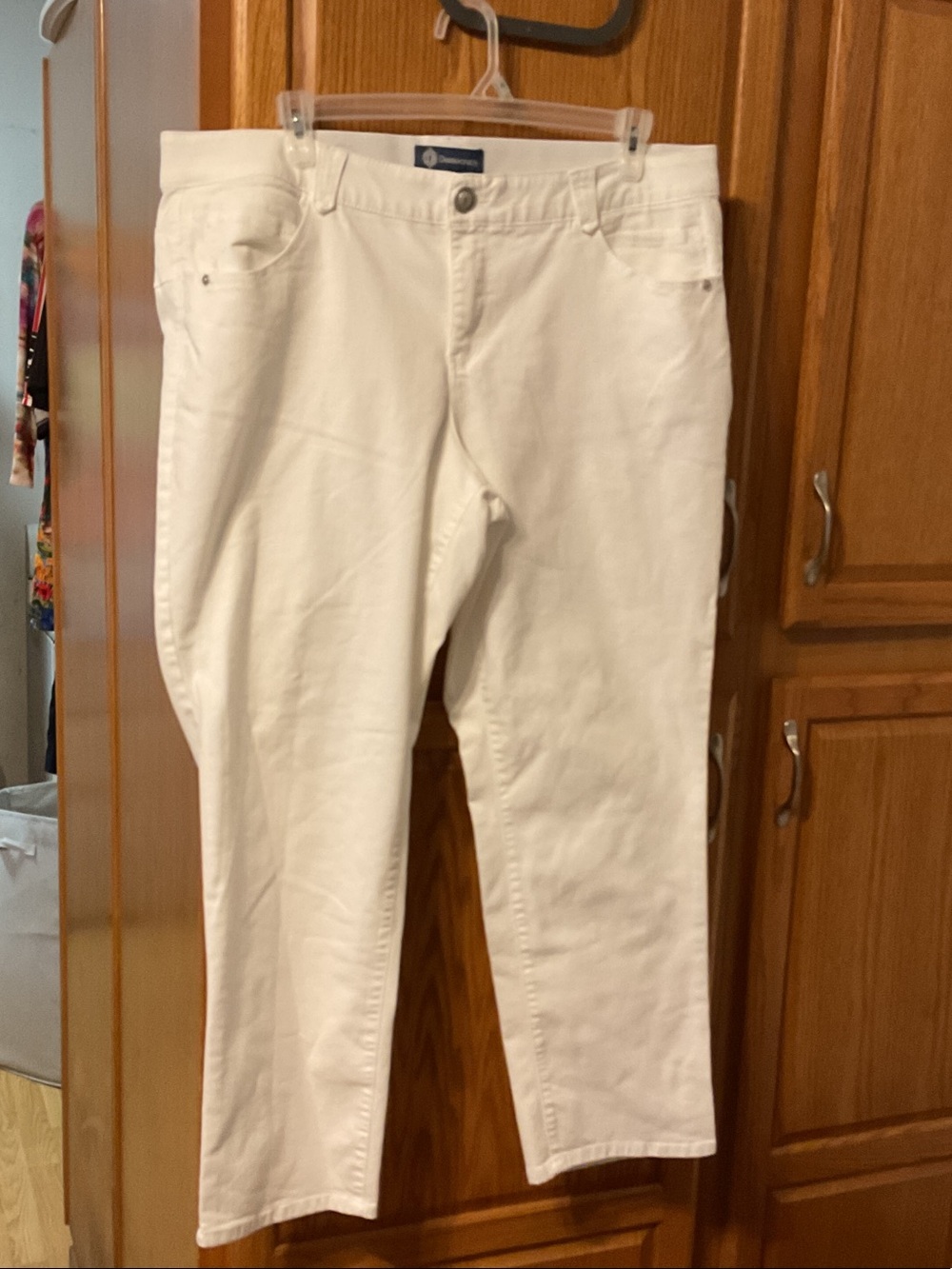 Gently used Democracy White Straight-Leg Pants size 20W